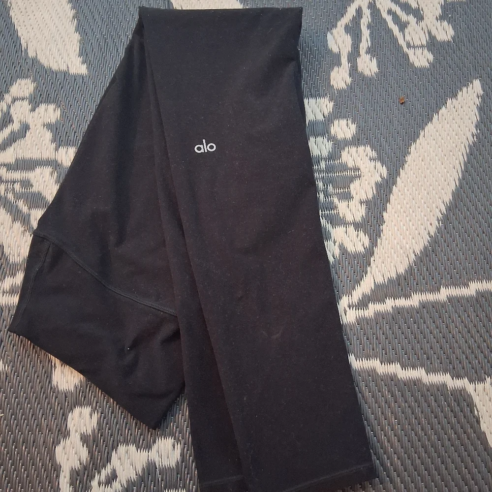 Alo Soft High Waisted Leggings SMALL - Picture 3 of 3